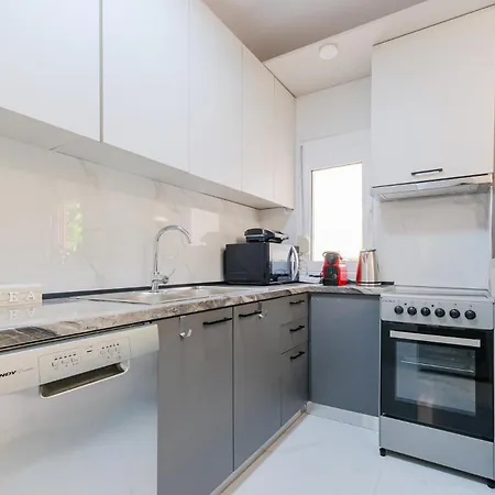 Apartment Artistic Vibe By Rentalspro - Halkidiki