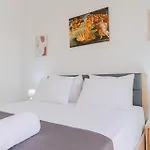 Apartament Artistic Vibe By Rentalspro - Halkidiki