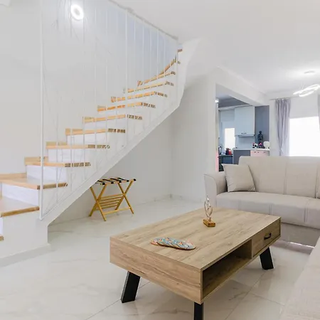 Artistic Vibe By Rentalspro - Halkidiki Appartamento *