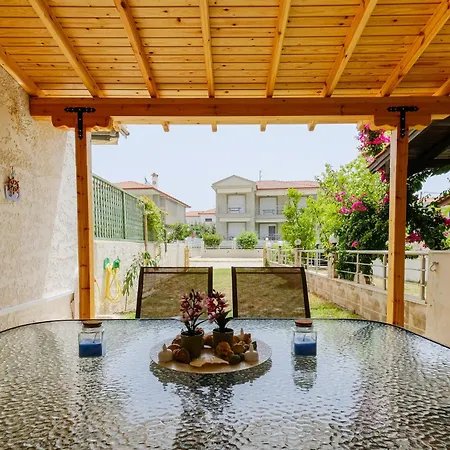 Artistic Vibe By Rentalspro - Halkidiki